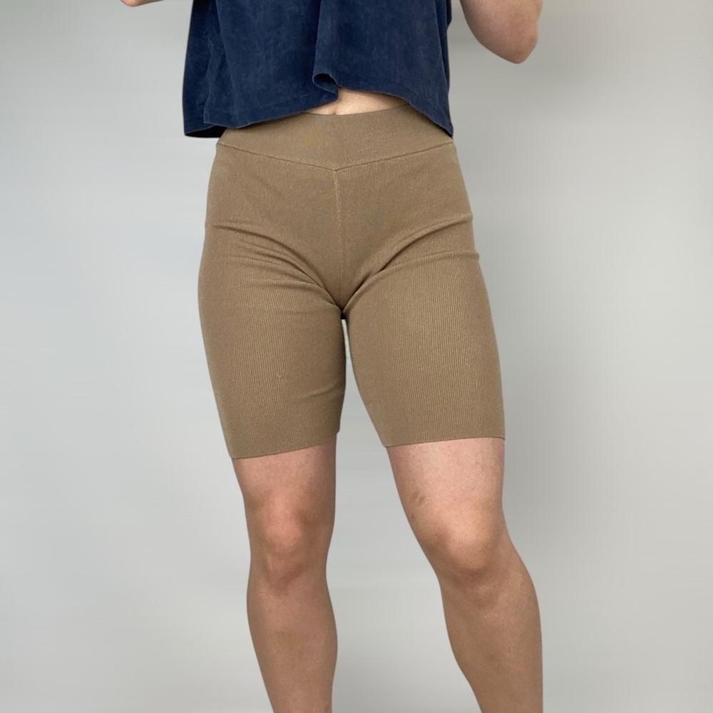 ST. AGNI Rib Knit Biker Short Nude Ribbed Stretch‎ High Rise Casual